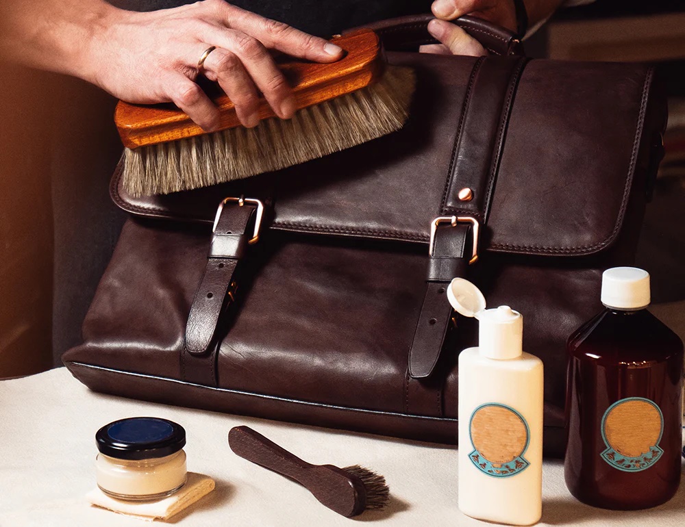 経年変化で革を育てよう！｜世界で1つの自分だけの革へ