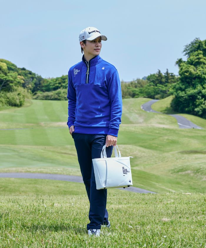 ゴルフ場に映えるワッペンセーター -デサントストア-DESCENTE STORE-