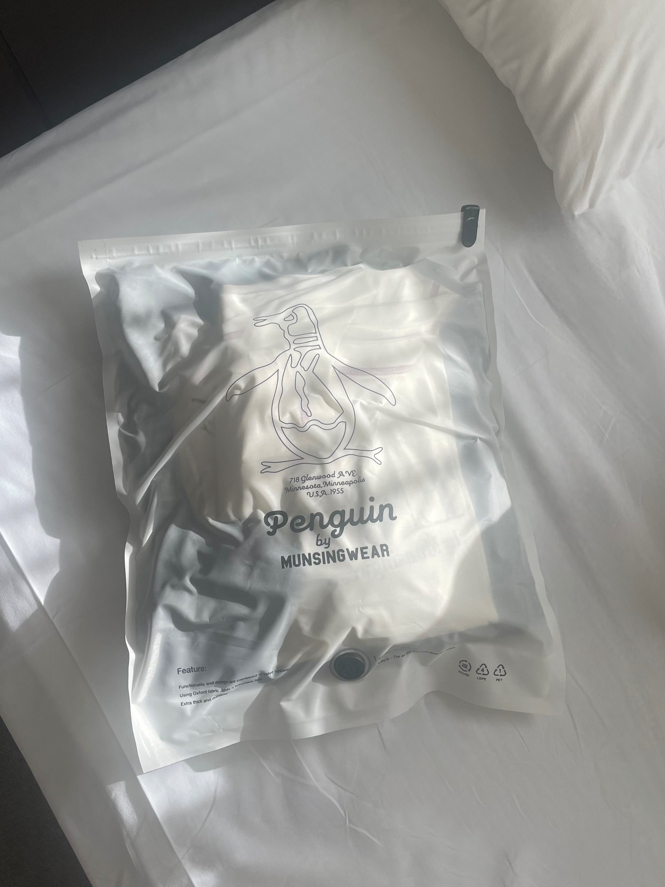 【ペンギンバイマンシングウェア】圧縮袋ノベルティ