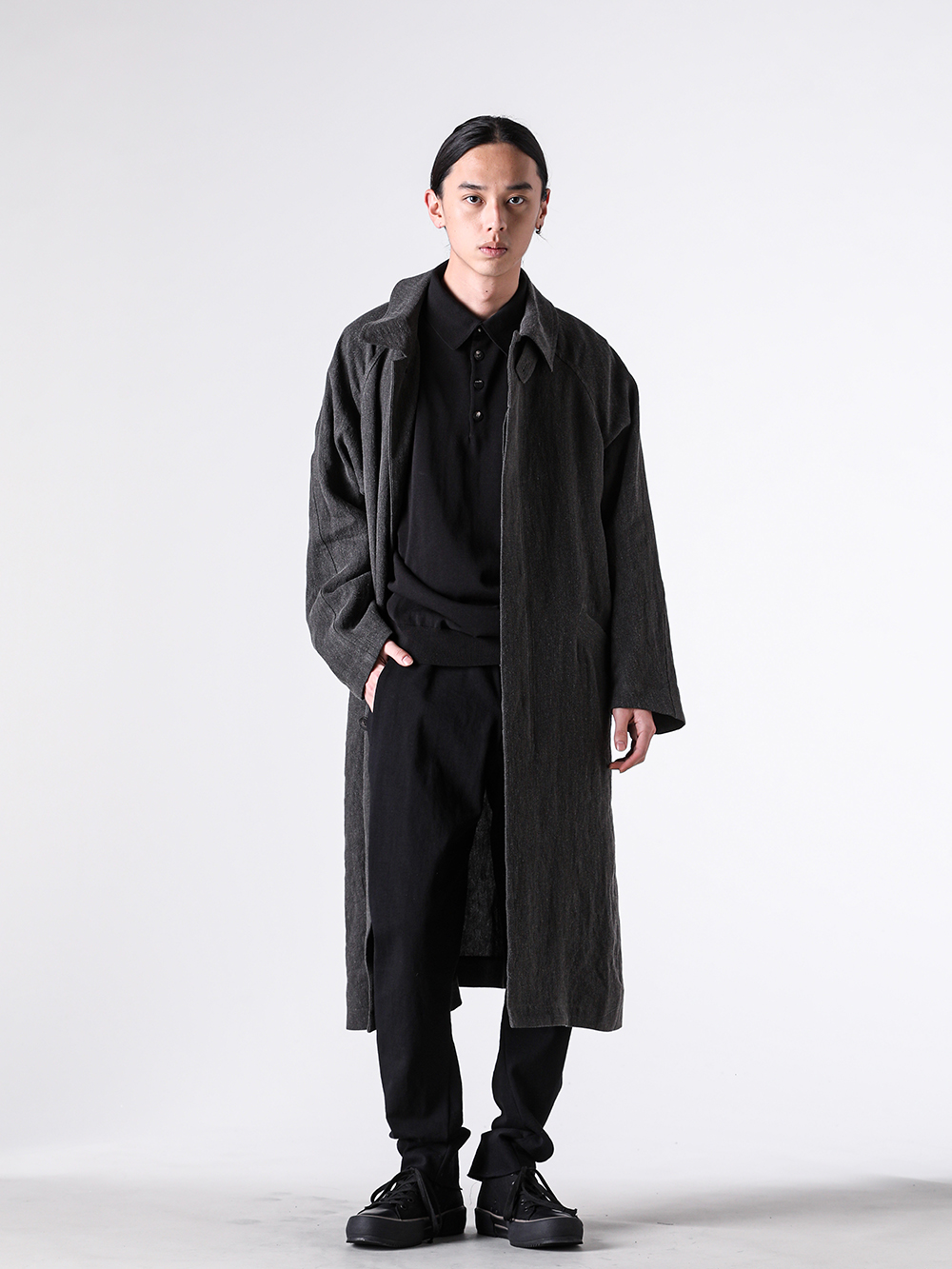 DEVOA 26SS リネン和紙コートと吊り編みジャージが構築するアーバン