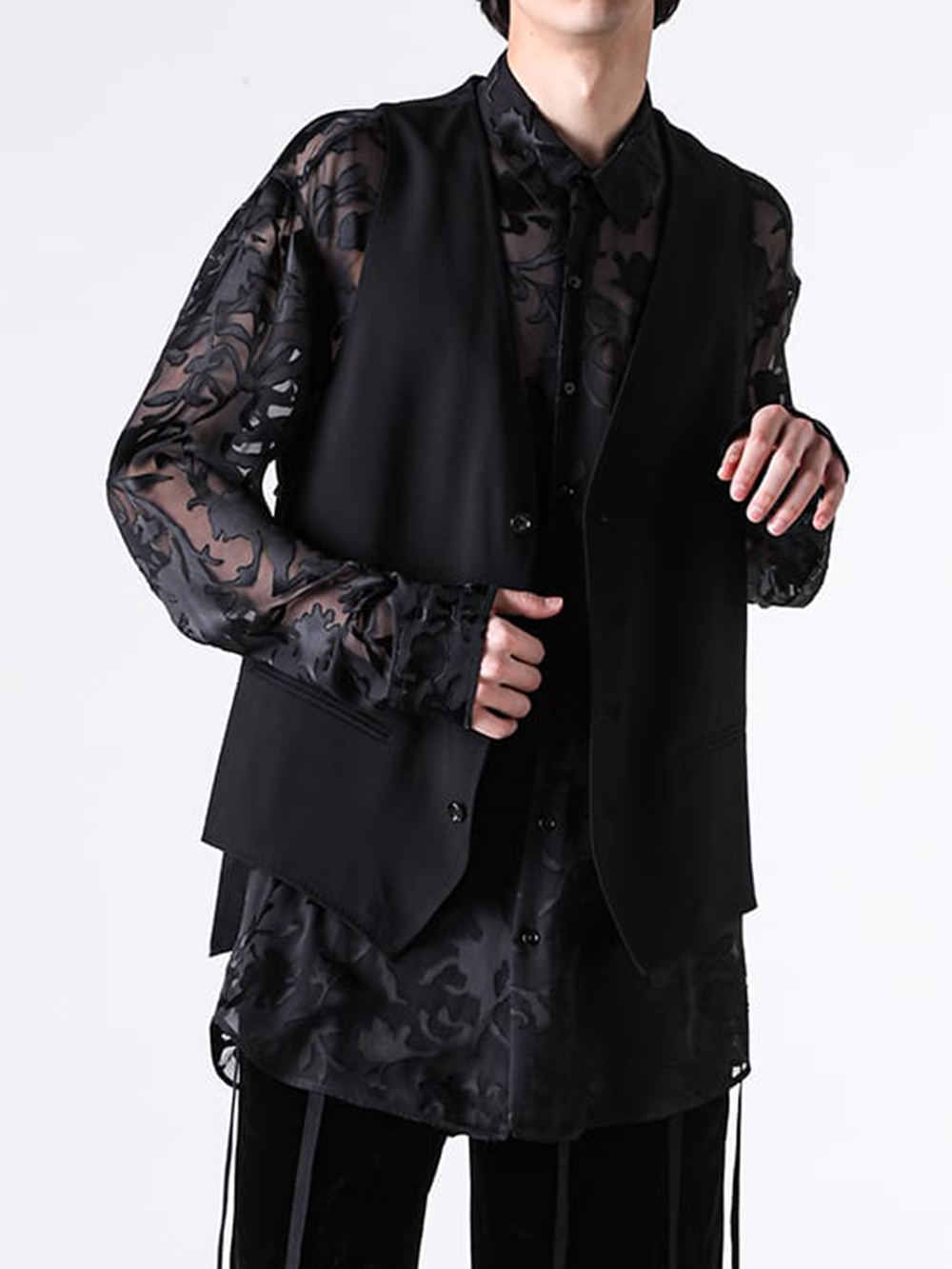 ANN DEMEULEMEESTER ブラックベスト 38 Ann Demeulemeester アン・ドゥムルメステール - メンズ ベスト・ジレ