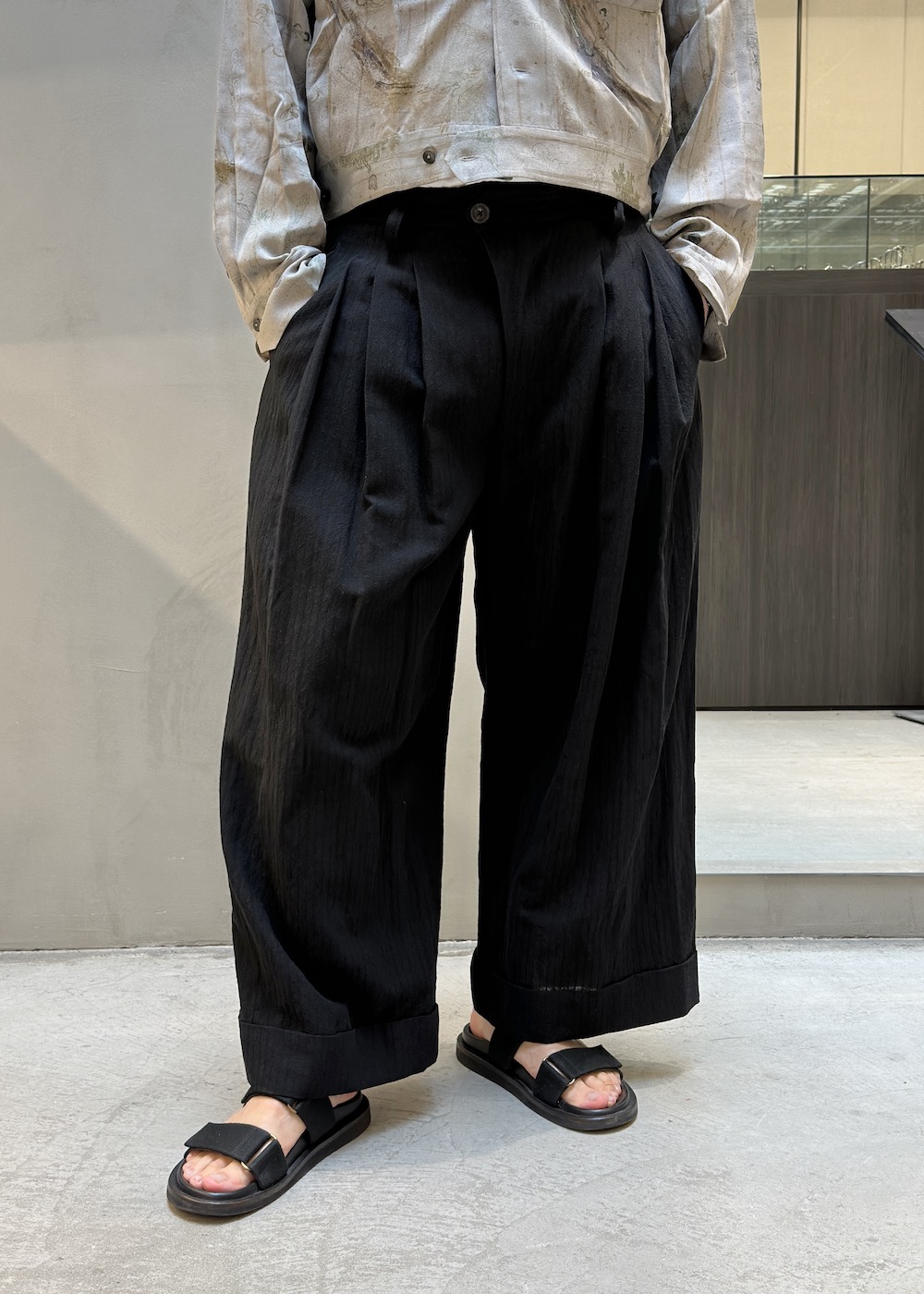 小山 美浩｜スタイリング画像