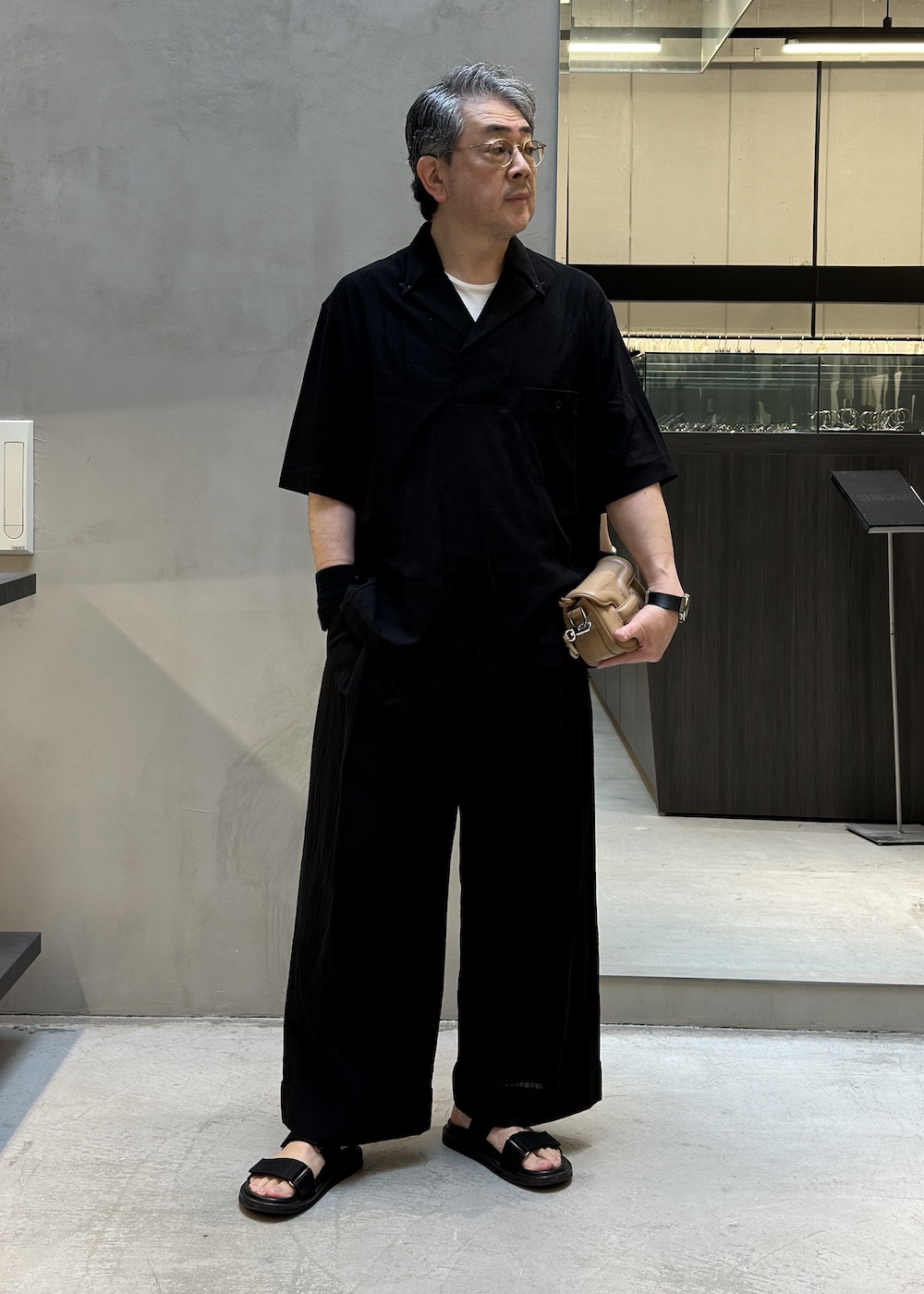 小山 美浩｜スタイリング画像