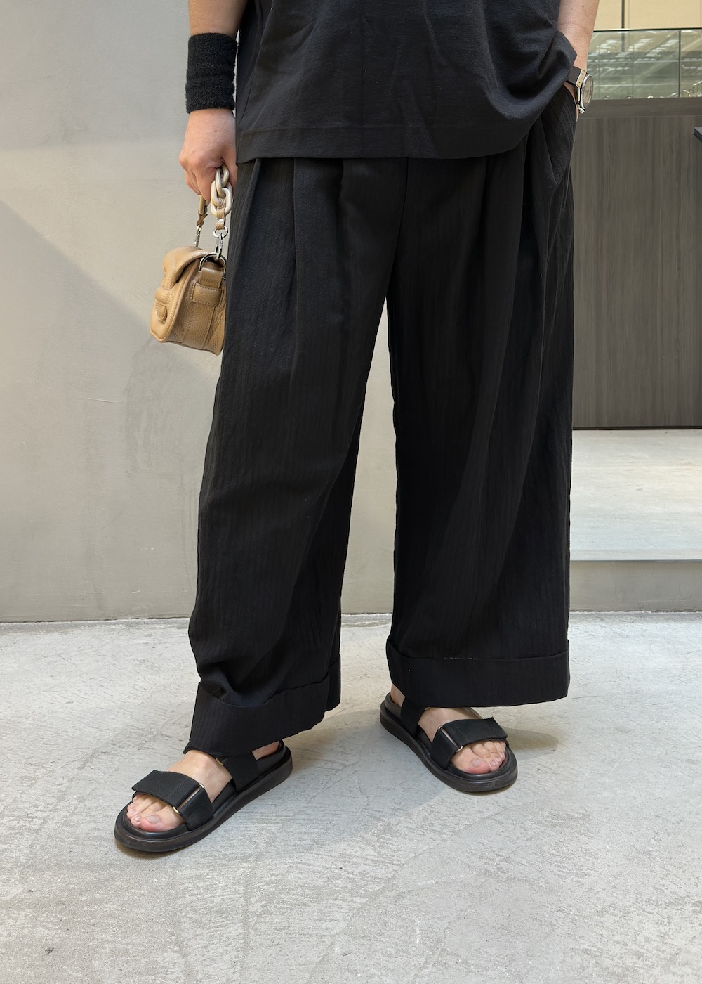 小山 美浩｜スタイリング画像