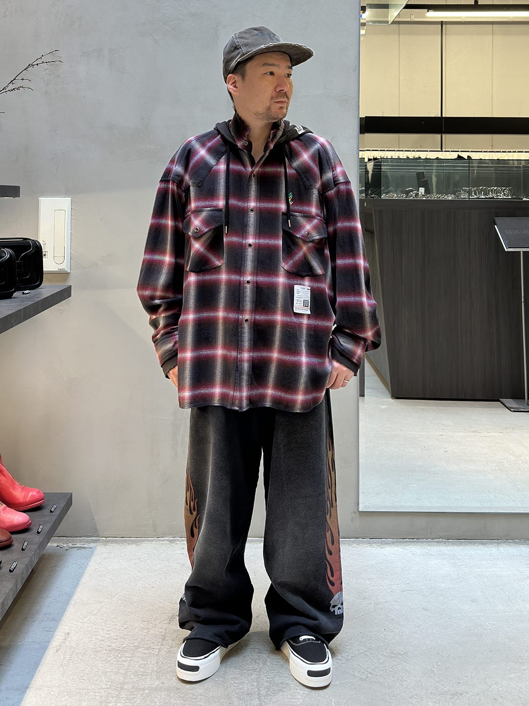 「鉄斎」限定版 Fate/Grand Order セイバー/葛飾北斎 1/7 完成品フィギュア