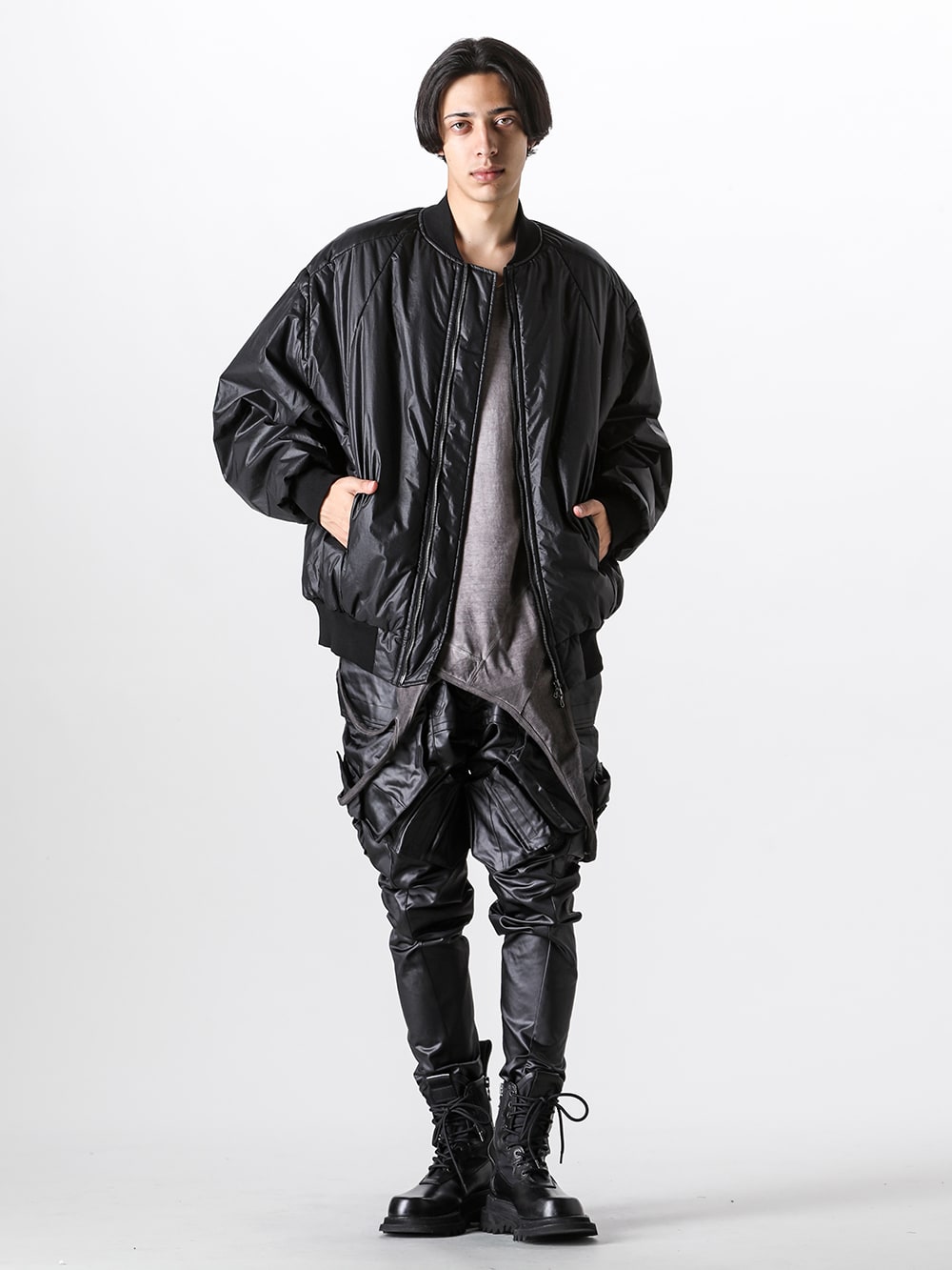 ユリウス JULIUS Bonmber Jacket （Black） -FASCINATE