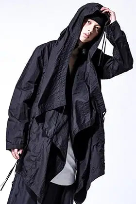 ユリウス JULIUS Cotton/Nylon Gabadine Drape Coat （Black） -FASCINATE