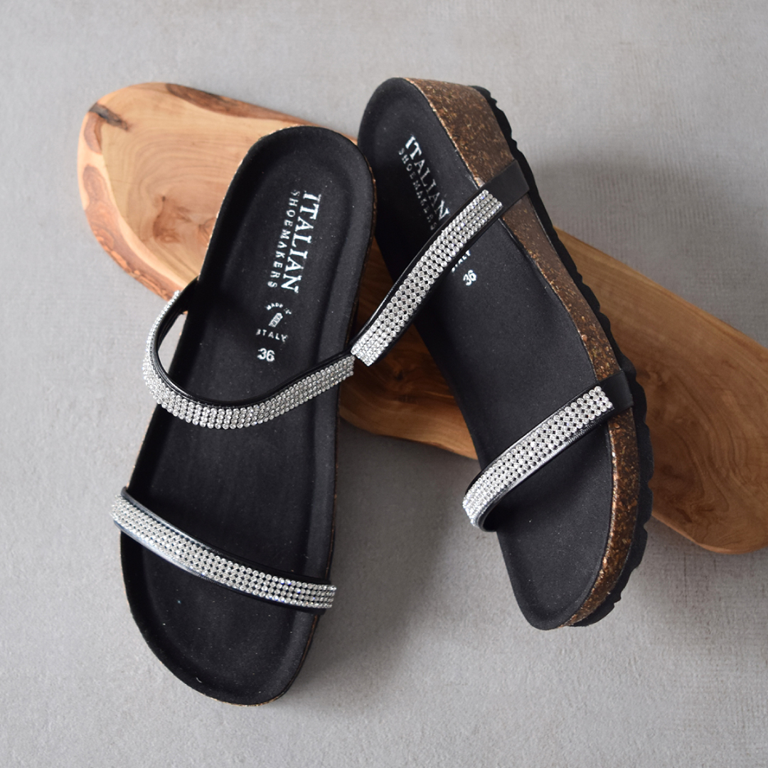 ダブルラインストーンクッションインソールサンダル （ブラック）