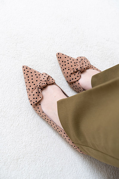 ポインテッドリボンフラットパンプス(0509)